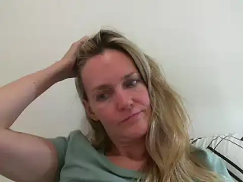 Annylove1 online show from 3, 1, 2025