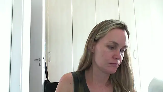 Annylove1 online show from 16, 1, 2025