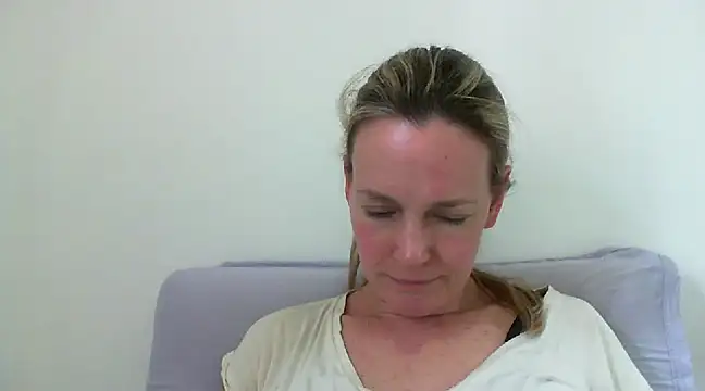 Annylove1 online show from 20, 1, 2025