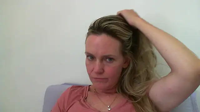 Annylove1 online show from 22, 1, 2025