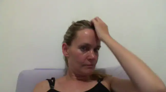Annylove1 online show from 25, 1, 2025