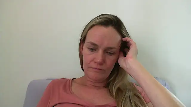 Annylove1 online show from 27, 1, 2025