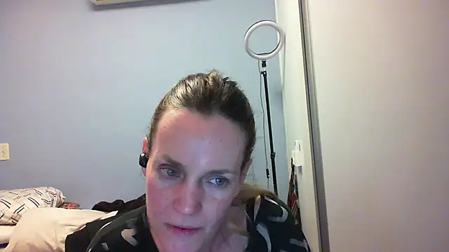 Annylove1 online show from 3, 11, 2025