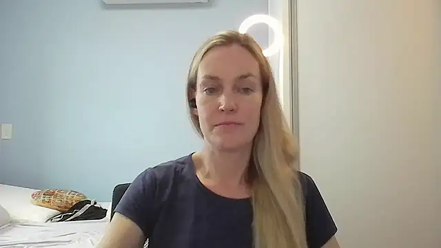 Annylove1 online show from 13, 1, 2026