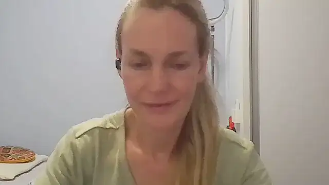 Annylove1 online show from 17, 3, 2026