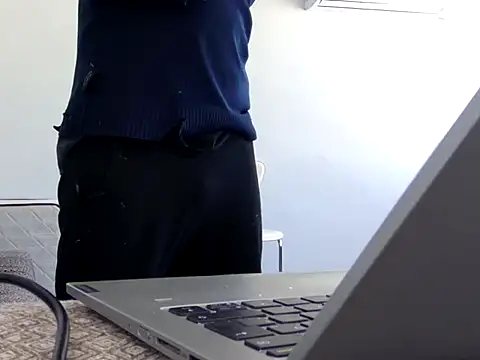 Snapshot of ALPHANDRE chatting on 12, 3, 2026 ALPHANDRE online show from 12, 3, 2026