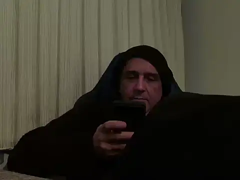 Snapshot of ALPHANDRE chatting on 3, 4, 2026 ALPHANDRE online show from 3, 4, 2026