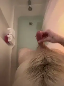 Snapshot of ThatTattooedGuy chatting on 20, 9, 2025 ThatTattooedGuy online show from 20, 9, 2025