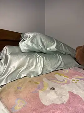 Snapshot of _yisela_ chatting on 8, 3, 2026 yisela online show from 8, 3, 2026