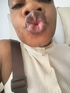 Snapshot of _yisela_ chatting on 22, 3, 2026 yisela online show from 22, 3, 2026