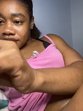 Snapshot of _yisela_ chatting on 2, 4, 2026 yisela online show from 2, 4, 2026