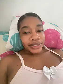 Snapshot of _yisela_ chatting on 12, 4, 2026 yisela online show from 12, 4, 2026