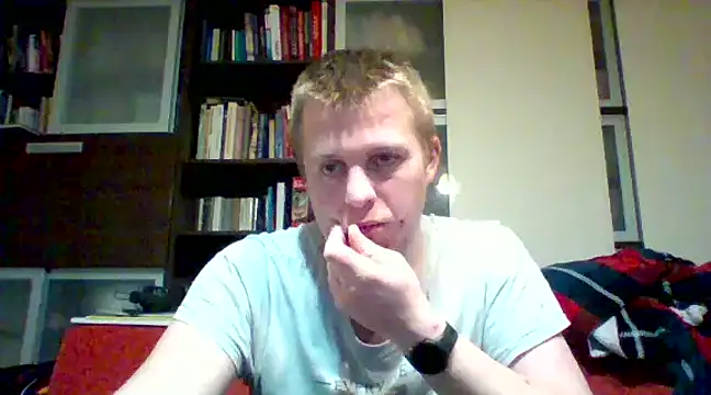 Snapshot of Matttthees chatting on 23, 12, 2024 Matttthees online show from 23, 12, 2024