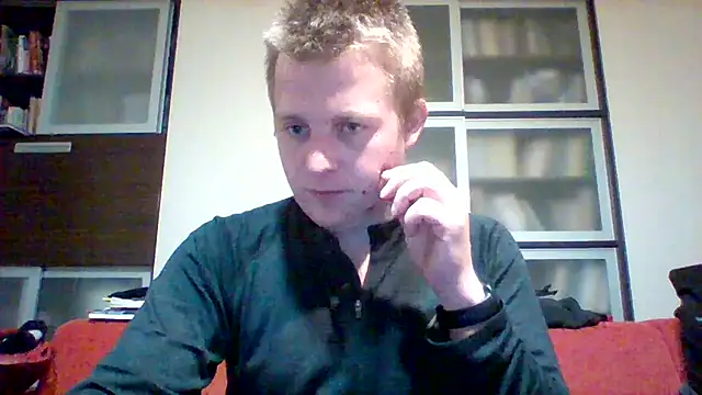 Snapshot of Matttthees chatting on 31, 12, 2024 Matttthees online show from 31, 12, 2024