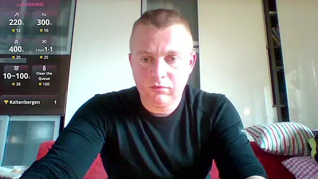Snapshot of Matttthees chatting on 1, 10, 2025 Matttthees online show from 1, 10, 2025