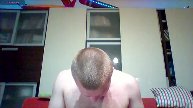 Snapshot of Matttthees chatting on 2, 10, 2025 Matttthees online show from 2, 10, 2025