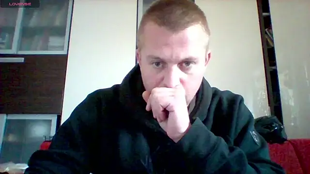 Snapshot of Matttthees chatting on 10, 10, 2025 Matttthees online show from 10, 10, 2025