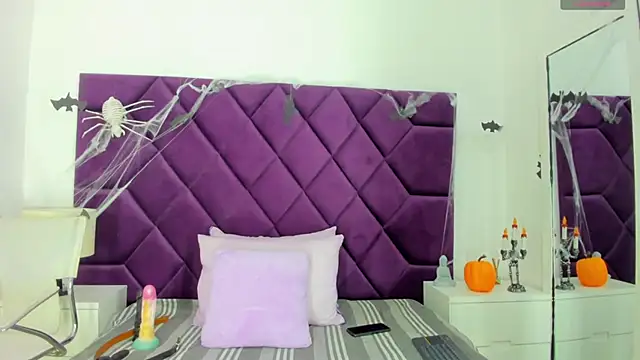 AlmaSean online show from 9, 11, 2025