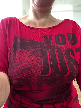 Snapshot of sweetmystery1 chatting on 25, 7, 2026 sweetmystery1 online show from 25, 7, 2026