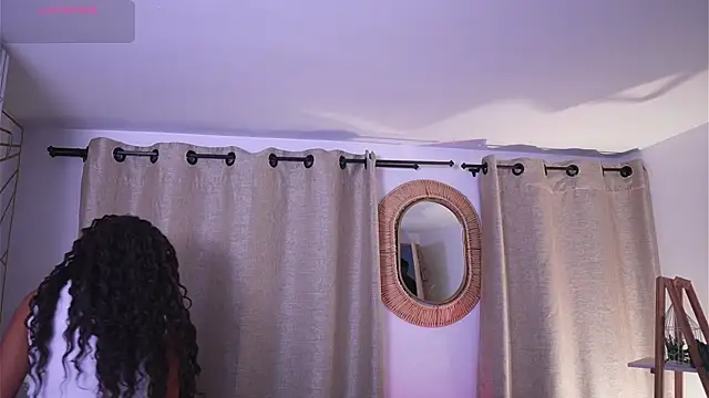 Valeriestyle online show from 4, 11, 2025