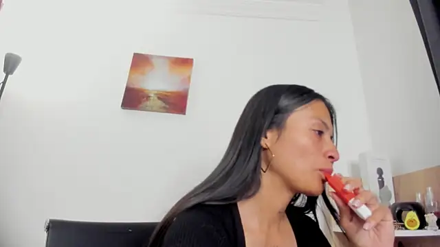 nia  white online show from 10, 6, 2026
