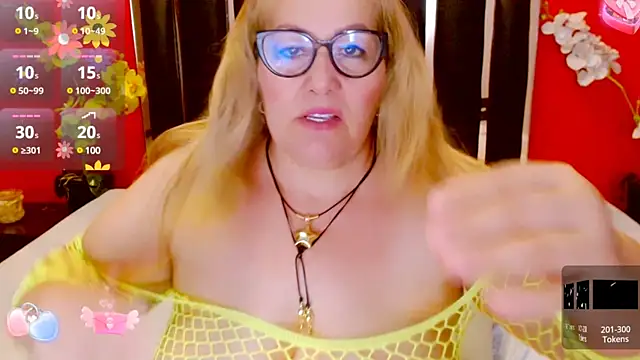 Nayla Garner online show from 31, 1, 2025