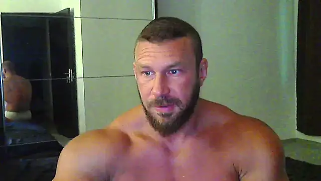 Snapshot of muscularkevin chatting on 24, 6, 2026 muscularkevin online show from 24, 6, 2026