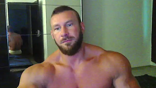Snapshot of muscularkevin chatting on 26, 6, 2026 muscularkevin online show from 26, 6, 2026