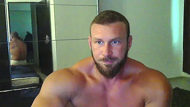 Snapshot of muscularkevin chatting on 27, 6, 2026 muscularkevin online show from 27, 6, 2026