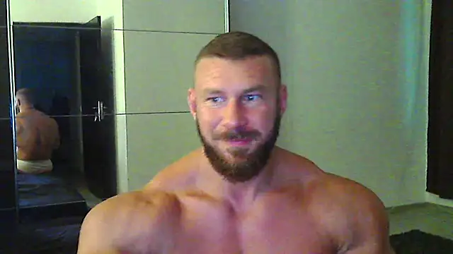Snapshot of muscularkevin chatting on 2, 7, 2026 muscularkevin online show from 2, 7, 2026