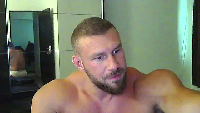 Snapshot of muscularkevin chatting on 3, 7, 2026 muscularkevin online show from 3, 7, 2026