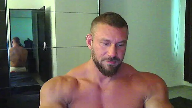 Snapshot of muscularkevin chatting on 6, 7, 2026 muscularkevin online show from 6, 7, 2026