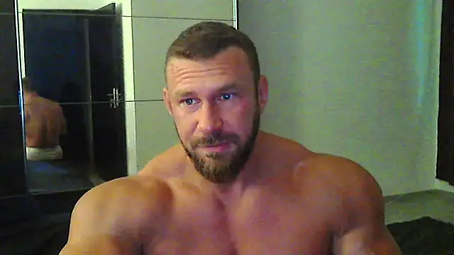 Snapshot of muscularkevin chatting on 10, 7, 2026 muscularkevin online show from 10, 7, 2026