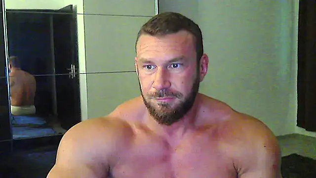 Snapshot of muscularkevin chatting on 19, 7, 2026 muscularkevin online show from 19, 7, 2026