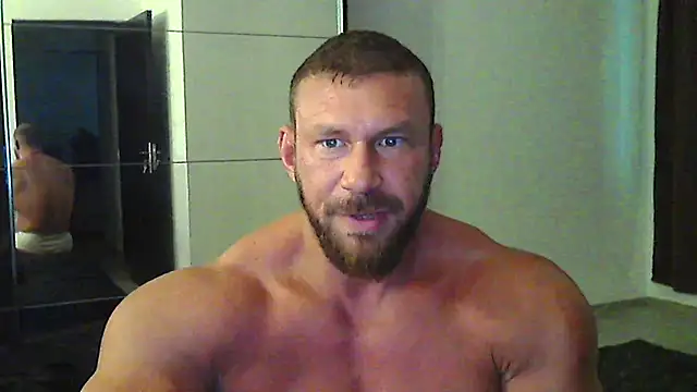 Snapshot of muscularkevin chatting on 31, 7, 2026 muscularkevin online show from 31, 7, 2026