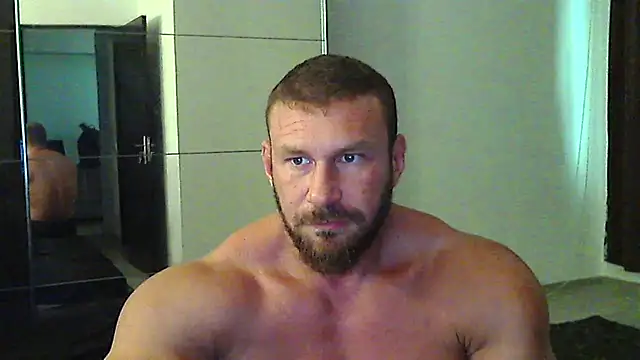 Snapshot of muscularkevin chatting on 5, 8, 2026 muscularkevin online show from 5, 8, 2026