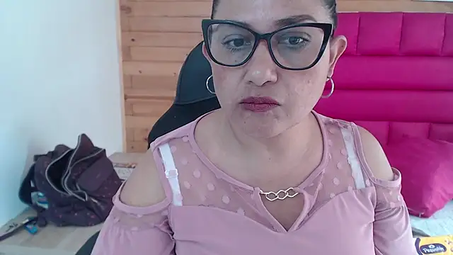 Snapshot of Katha_Marck chatting on 13, 1, 2025 Katha Marck online show from 13, 1, 2025