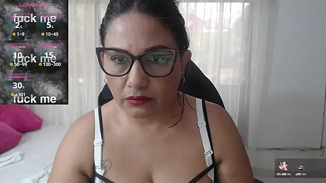 Snapshot of Katha_Marck chatting on 24, 2, 2025 Katha Marck online show from 24, 2, 2025
