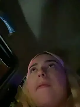 Irisweet  online show from 2, 2, 2025