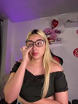 Irisweet  online show from 19, 2, 2025