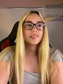 Irisweet  online show from 22, 2, 2025