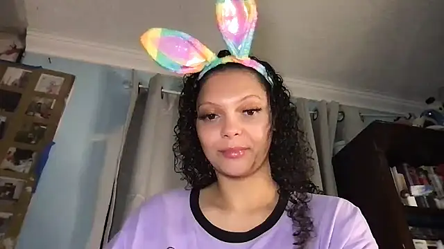 LuLuValenttine101 online show from 7, 4, 2026