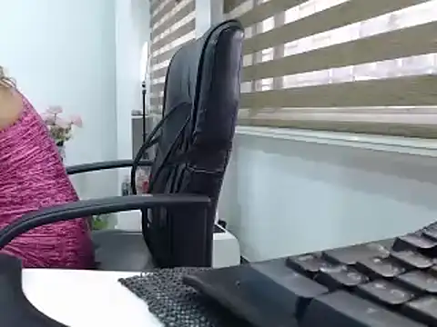 jesy hot online show from 22, 2, 2025