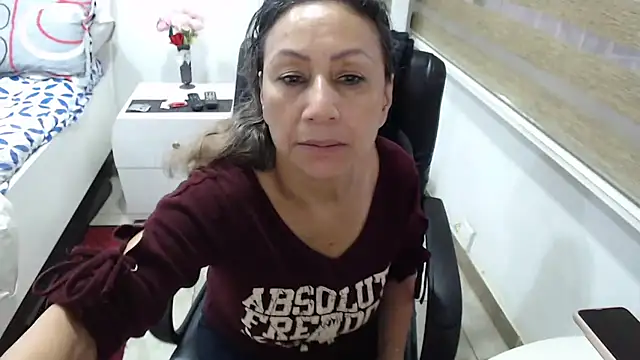 jesy hot online show from 27, 10, 2025