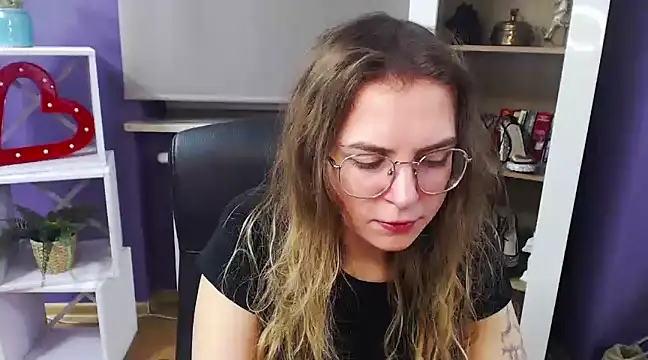 Zoey Erotic online show from 27, 12, 2024