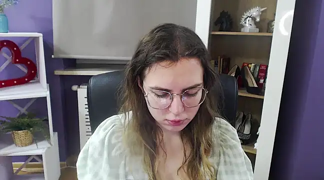 Zoey Erotic online show from 10, 2, 2025