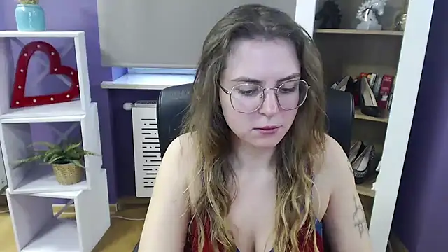 Zoey Erotic online show from 27, 2, 2025