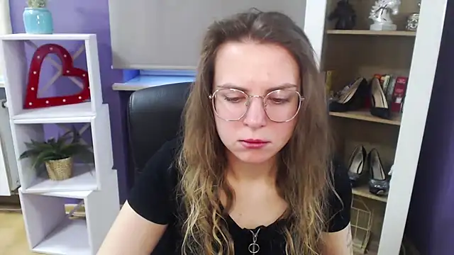 Zoey Erotic online show from 20, 3, 2025