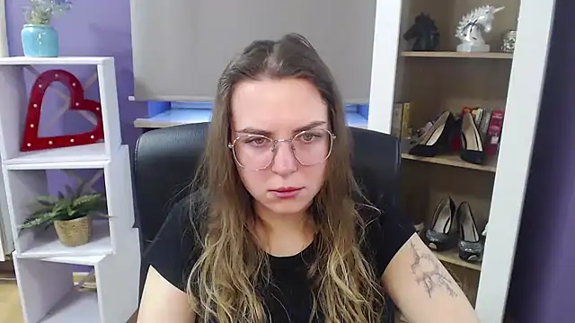 Zoey Erotic online show from 21, 3, 2025