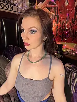 Snapshot of courtneyoccult chatting on 23, 11, 2025 courtneyoccult online show from 23, 11, 2025